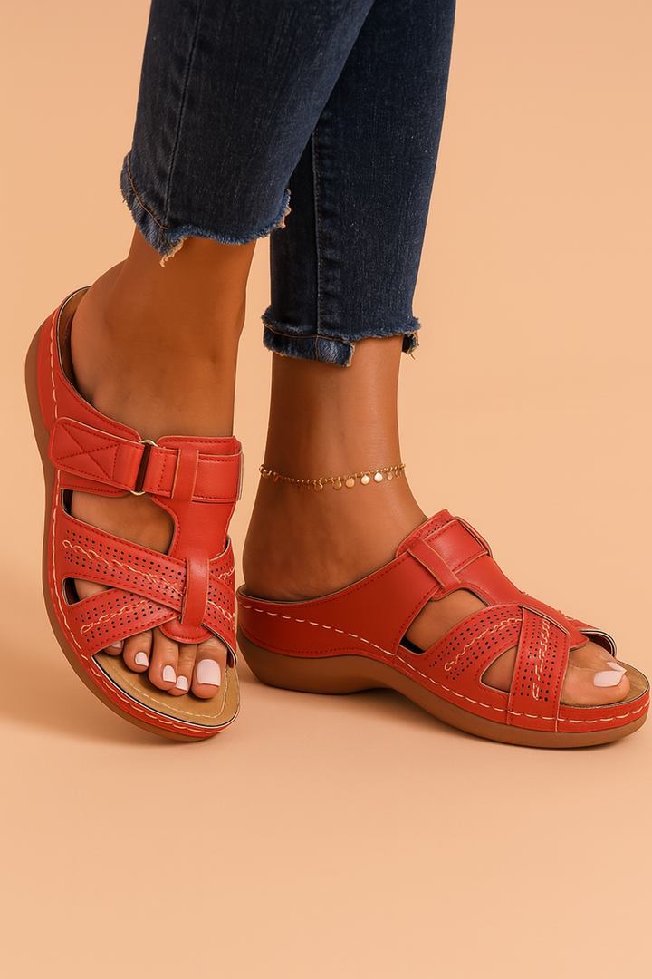 Agnieszka | Comfortable flip-flops with straps 2