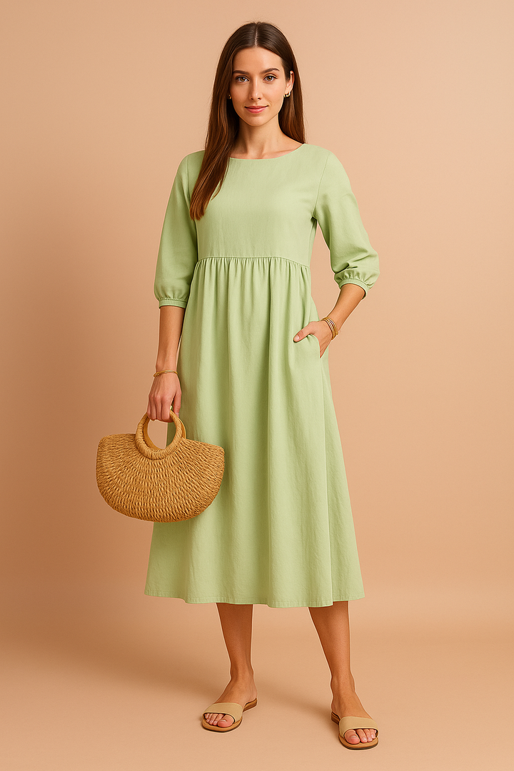 Amabel | Elegant Midi Dress with 3/4 Sleeves 5