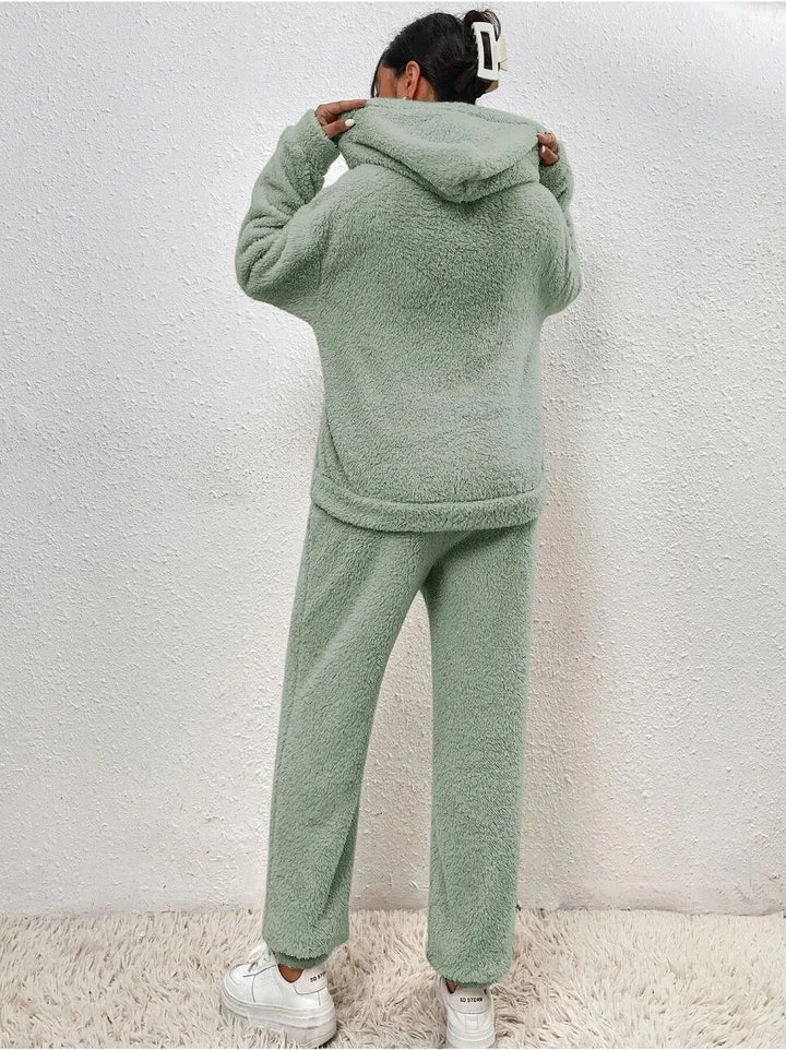 Daniela | Women's Cozy Two-Piece Sweater Set 7