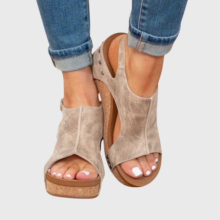 Elegant Orthopedic Sandals for Women - Comfortable and Stylish Footwear 1