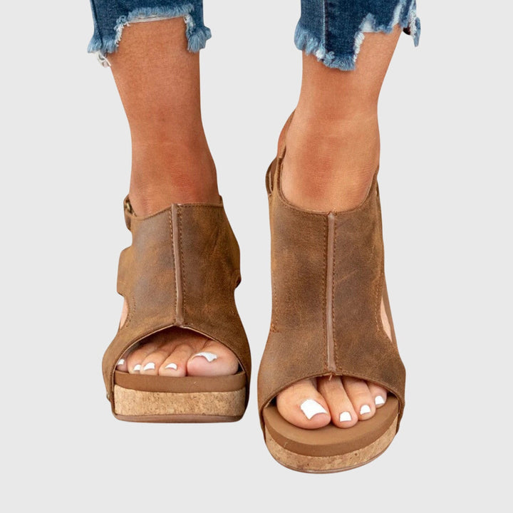 Elegant Orthopedic Sandals for Women - Comfortable and Stylish Footwear 8