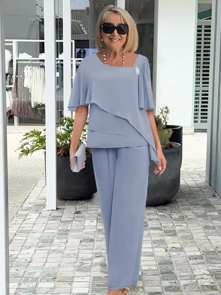 Elegant Women's 2-Piece Formal Set for Special Occasions 2