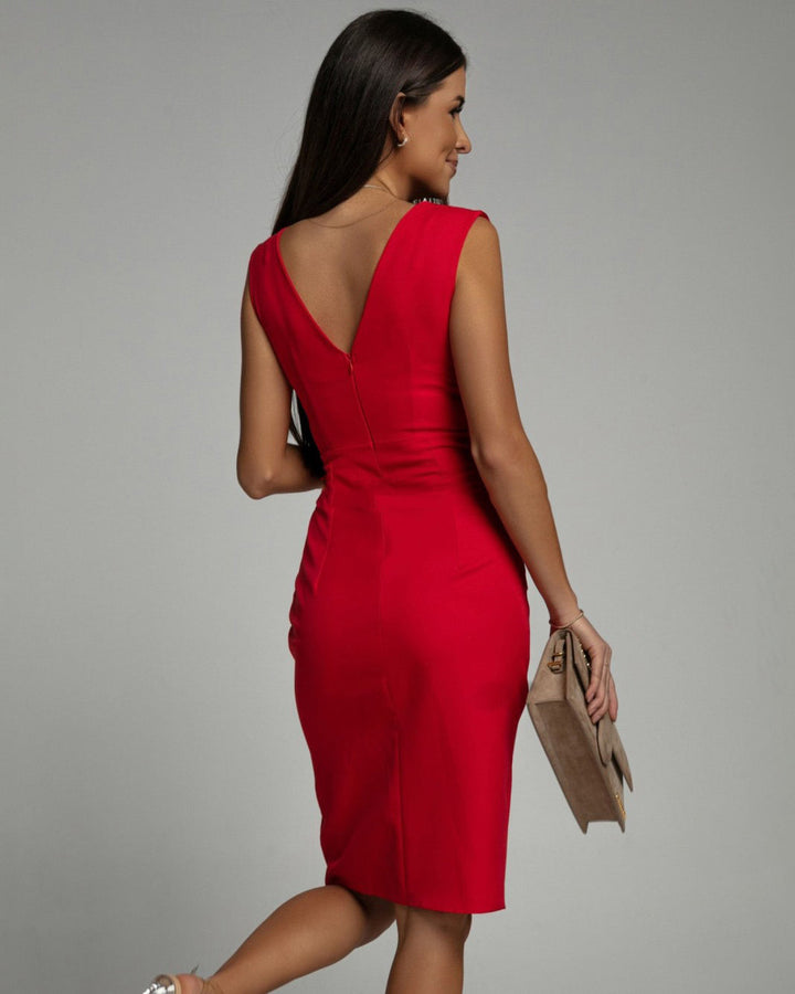 Elegant Women's Midi Dress with Defined Waist and Slender Split 1