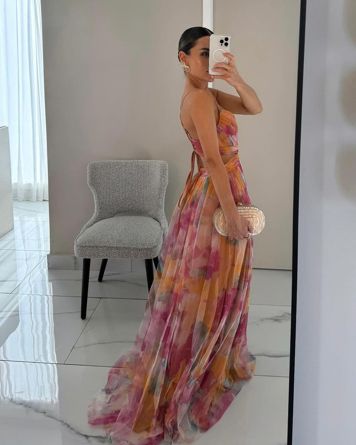 Elegant Women's V-Neck Maxi Dress with Flowy Skirt 2