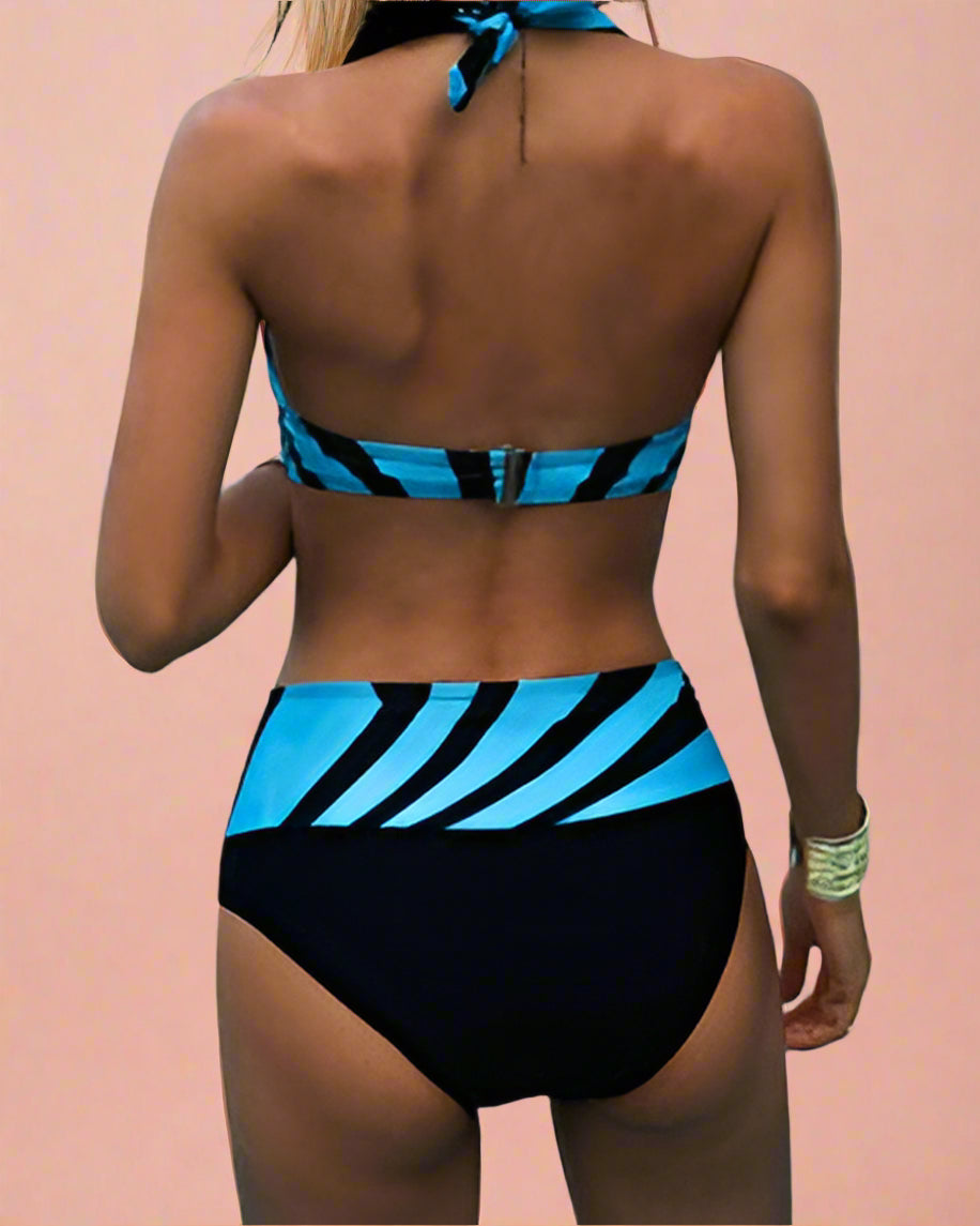 Maxene | Slimming Geometric Swimsuit 3