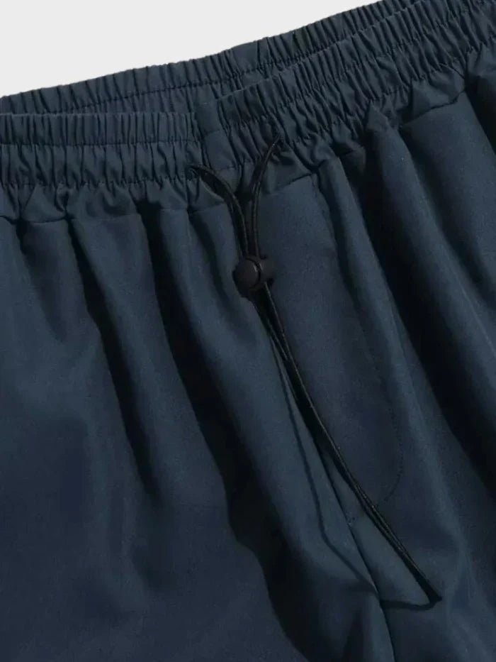 Men's Adjustable Wide-Leg Cargo Trousers with Elastic Waistband and Drawstring Ankles 3