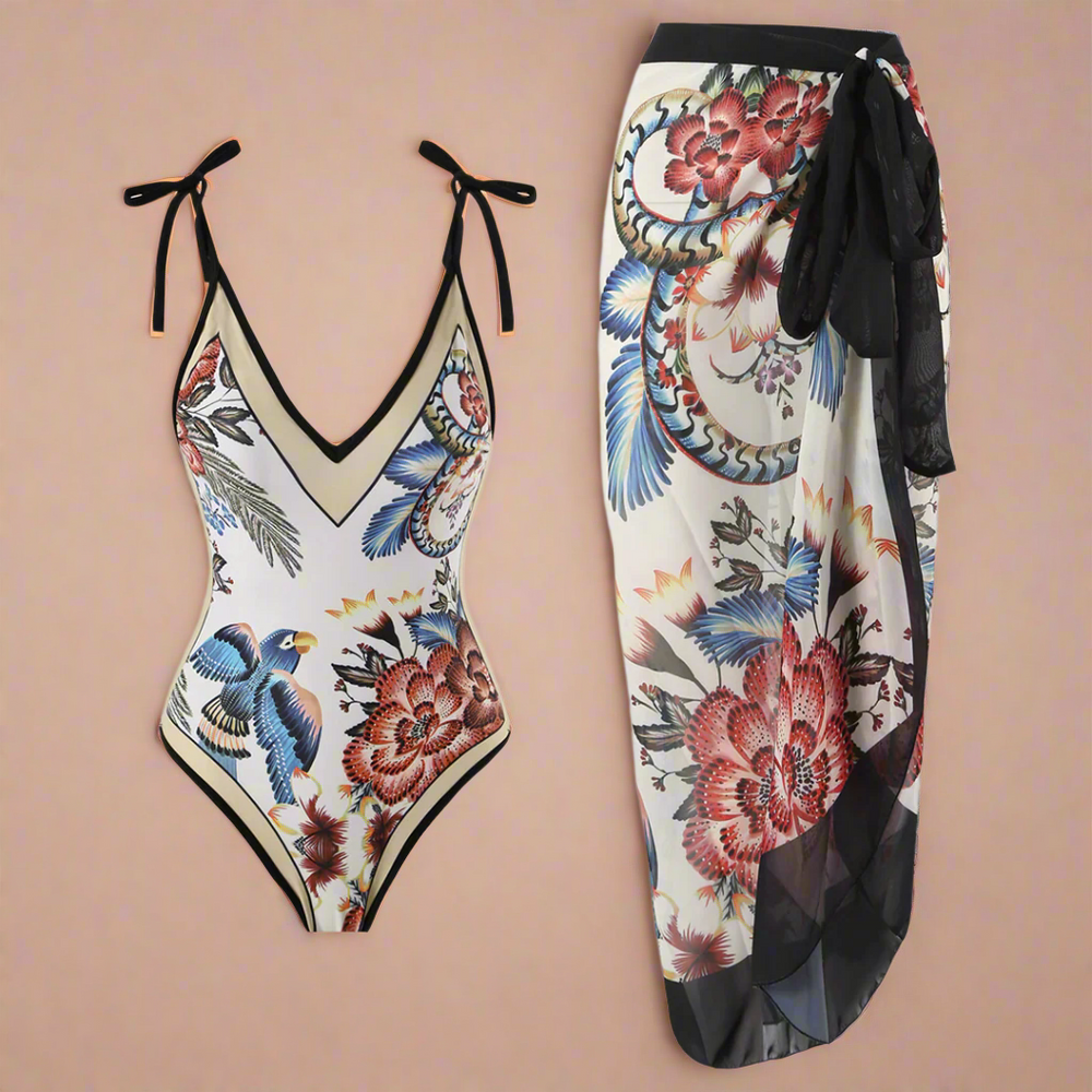 Nicole | Stylish beach set with a floral and bird motif 1