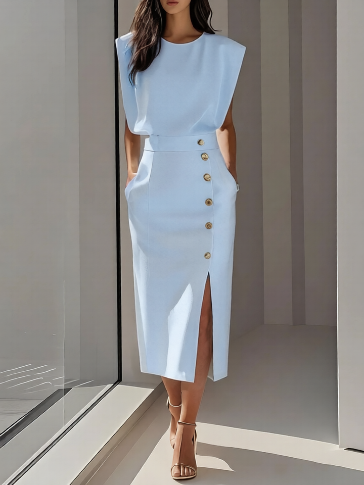 Sophisticated Round Neck Midi Dress for Versatile Elegance 3