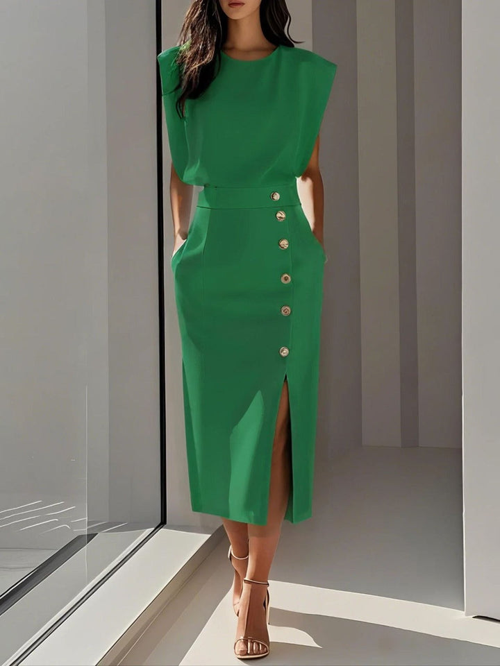 Sophisticated Round Neck Midi Dress for Versatile Elegance 4