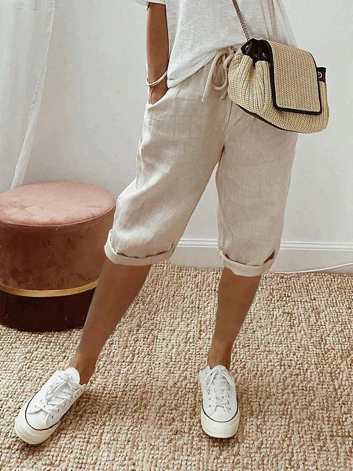 Stylish Women's Knee-Length Pants for Everyday Comfort and Relaxed Fit 1