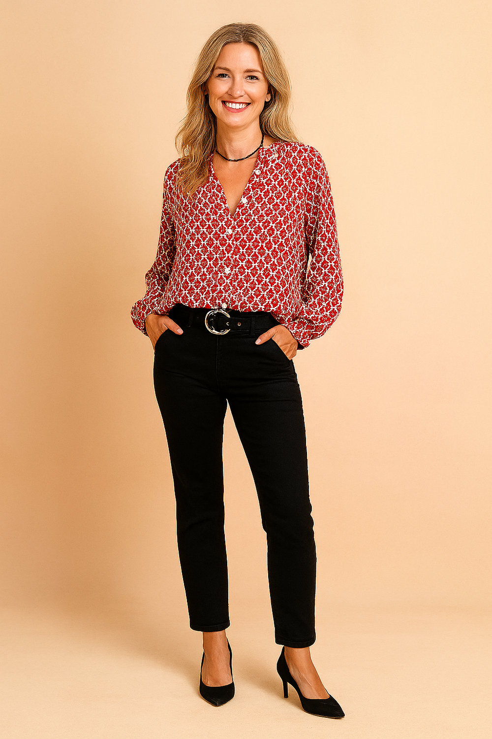 Stylish Women's Long Sleeve Blouse with Elegant Neckline and Modern Print for Versatile Occasions 1