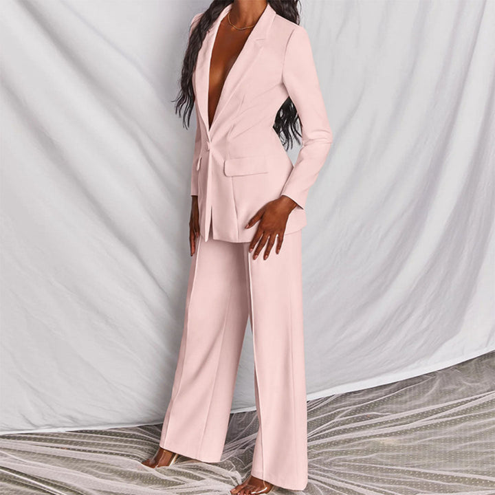 Tailored Women's Blazer and Trousers Outfit for Professional Style 5