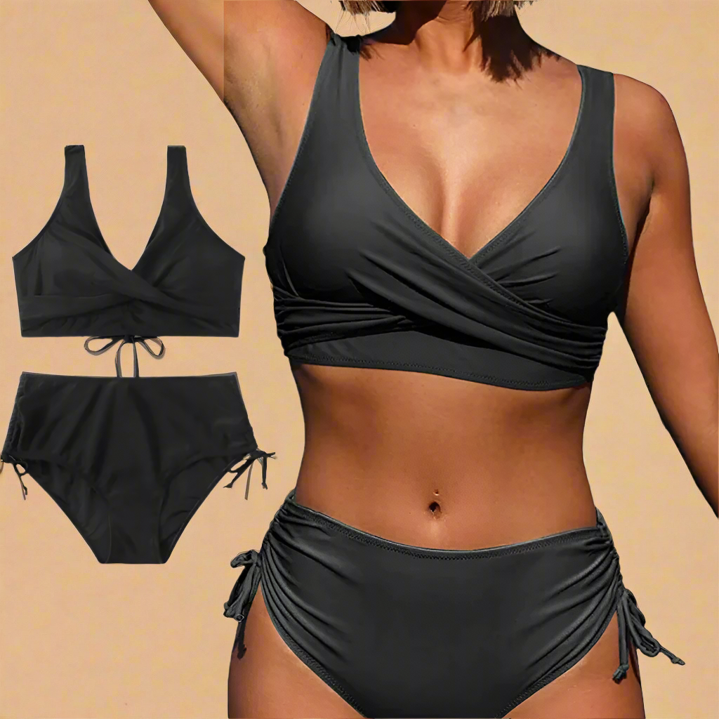 Weronika | Ruched bikini with a plunging neckline 0