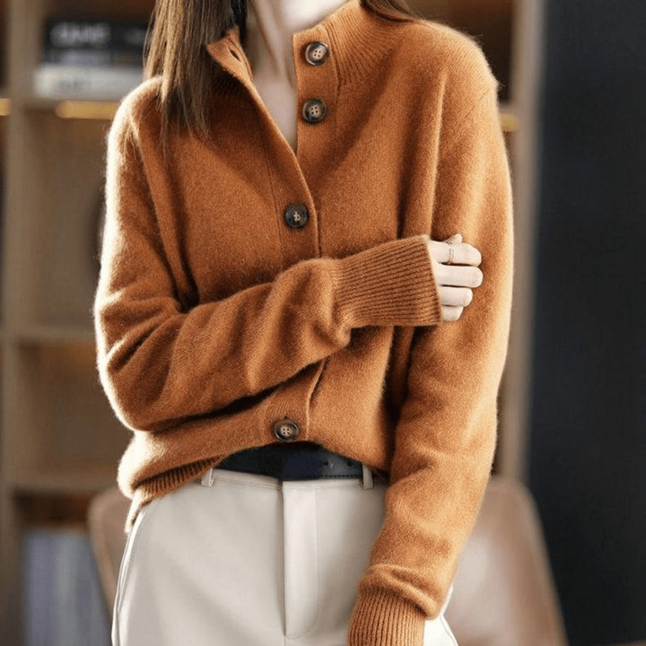 Women's Black Cardigan Sweater with Button Placket - Classic Crew Neck Layering Style for Comfortable Wear 3