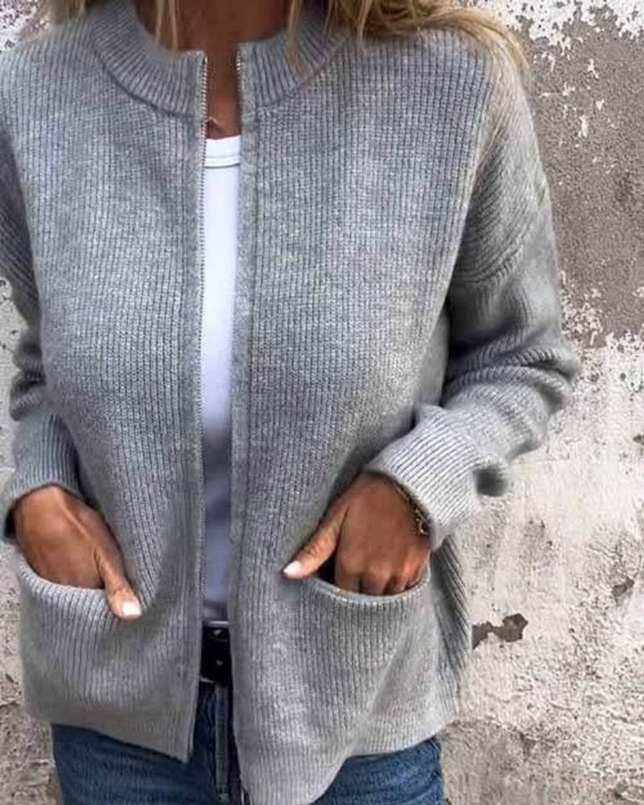 Women's Loose Fit Black Cardigan Sweater with Zipper and Front Pockets for Casual Everyday Wear 0