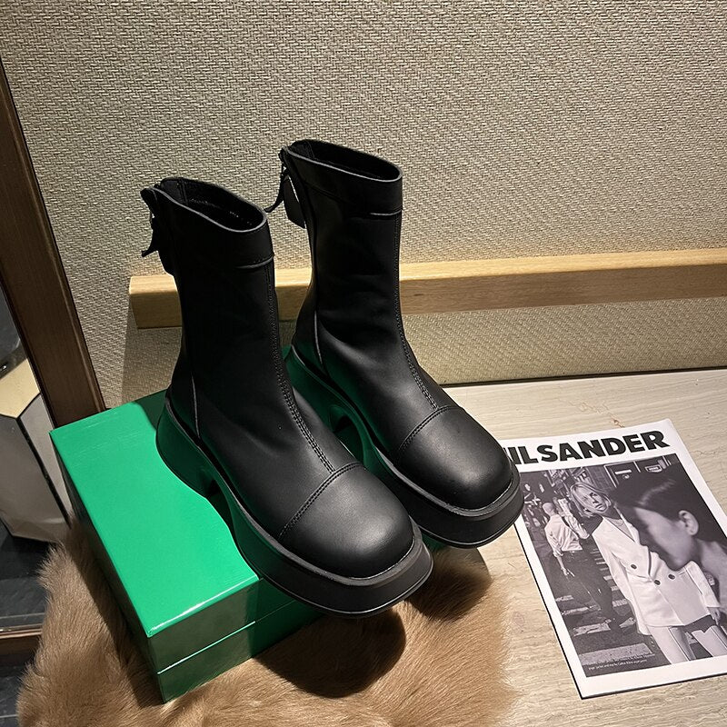 Women’s Platform Boots with Wide Toe for Stylish Comfort 4