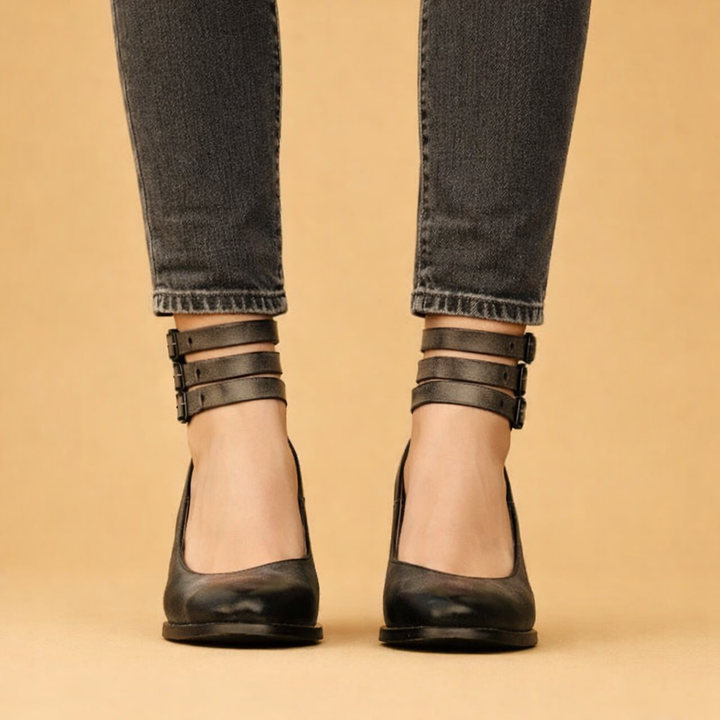 Vanie| Elegant block heel pumps with straps